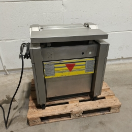 Townsend skinning machine type: 7500